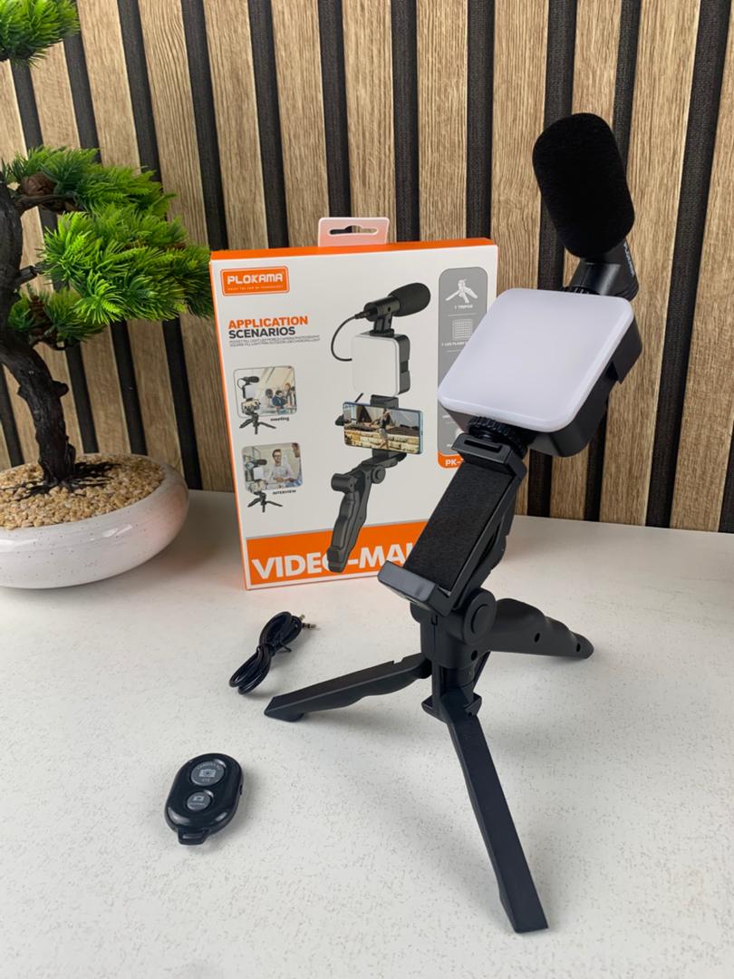 Video recording kit for smartphone and camera with microphone and LED light