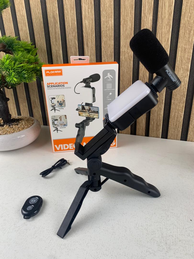 Video recording kit for smartphone and camera with microphone and LED light
