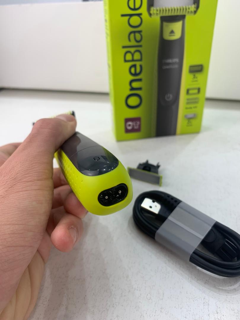 Tondeuse rechargeable Philips OneBlade QP2824/10